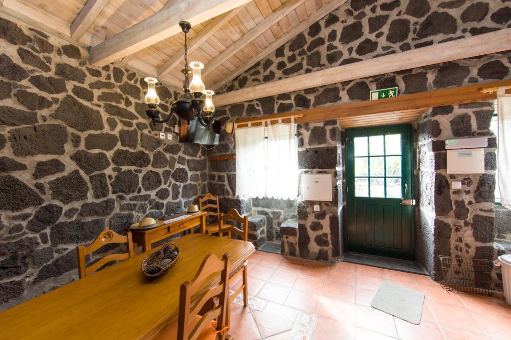 Casa Do Alambique Guest House Santa Luzia  Luaran gambar